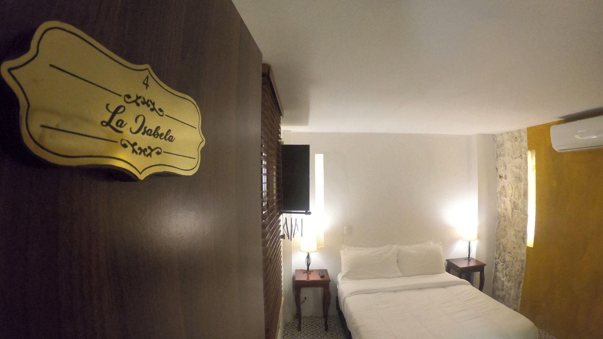 Bed & Breakfast Columbus House 2*