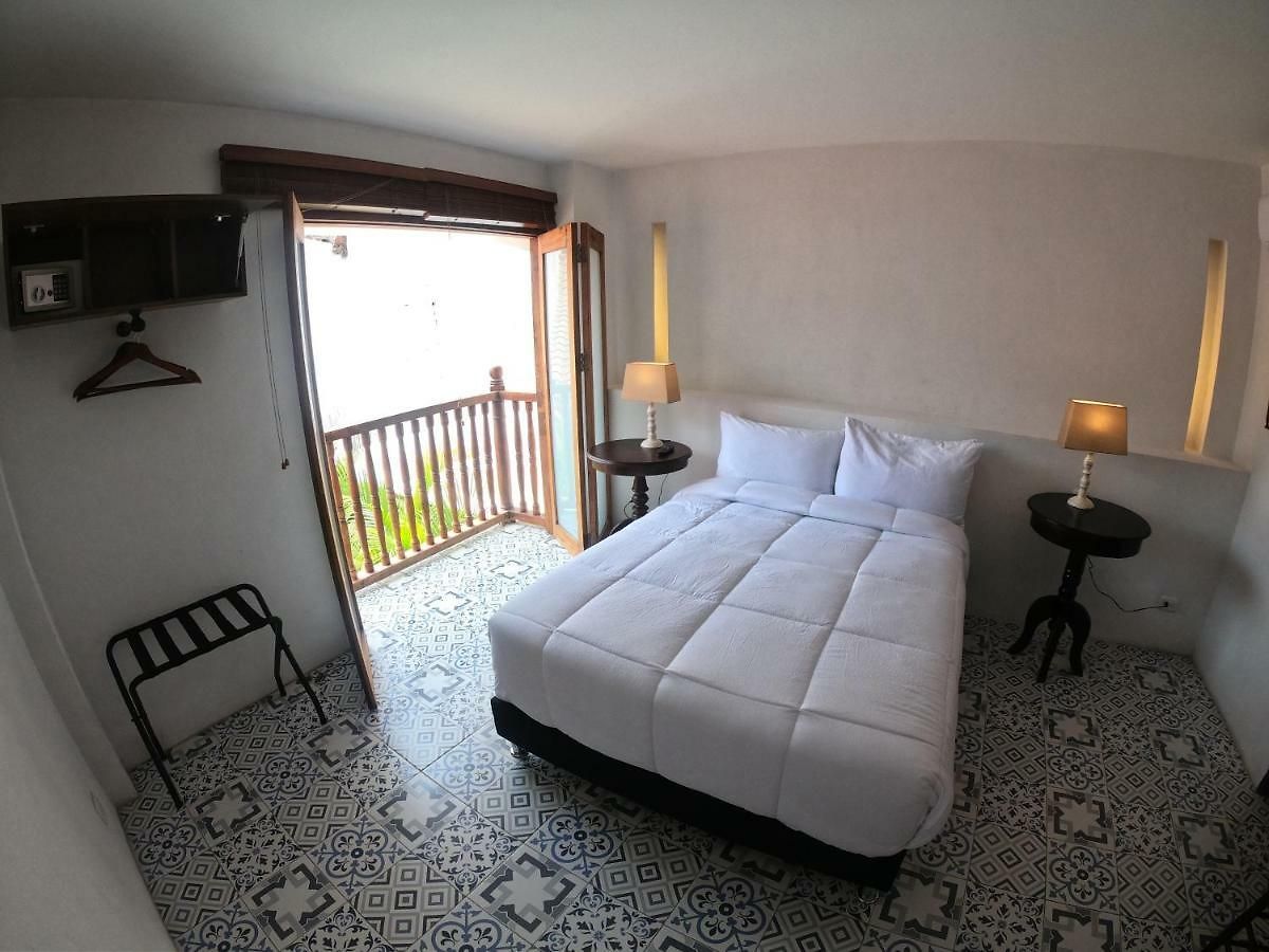 Columbus House Bed & Breakfast 2*