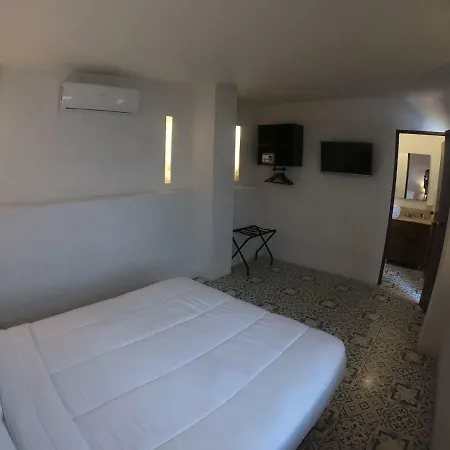 Columbus House 2* Cartagena