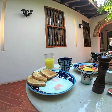 Bed & Breakfast Columbus House