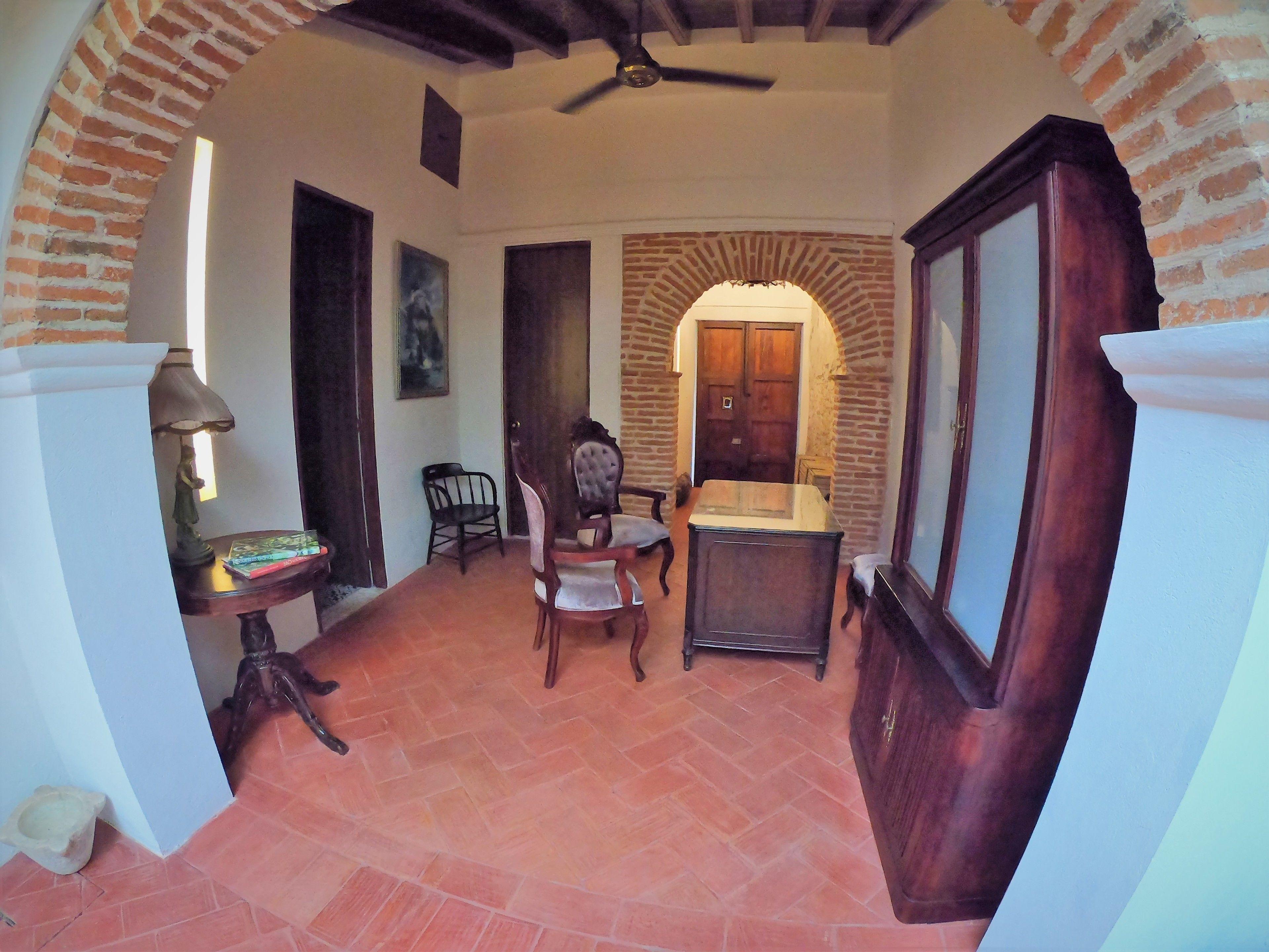 Columbus House Bed & Breakfast