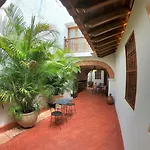 Columbus House Hotel