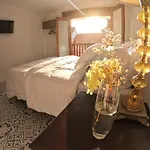 Columbus House Hotel